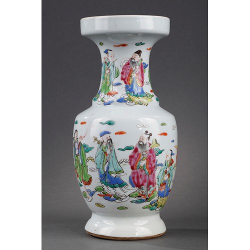 Our next catalogue internet porcelain objects of art will appear early June 2021